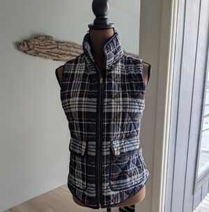 Adrienne Vittadini Navy Plaid Puffer Vest